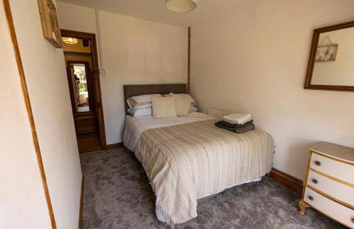 The perfect bolt hole - Photo 4