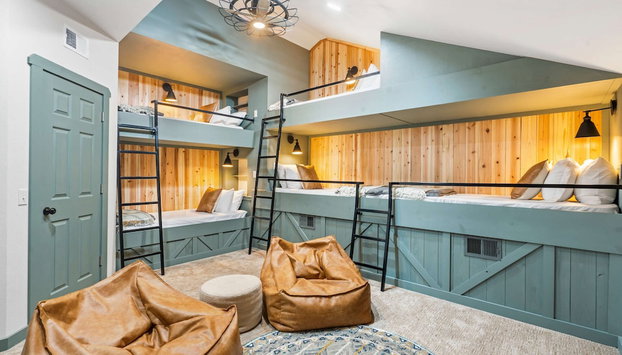 Penthouse 7 on Taneycomo - Chic Waterfront Condo! - Foto 2, Imagen principal