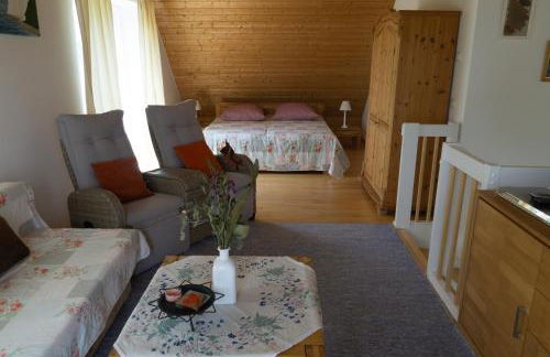 Haus Rosengarten- Ruhige Ferienwohnungen im Grünen - Foto 10