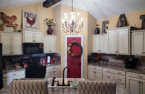 The Red House on the Mountain Top - Foto 20