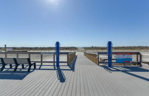 Stunning Beachfront Condo with Panoramic Ocean View - Foto 2