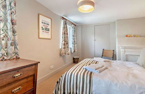 3 Bed in Salisbury 95325 - Photo 10