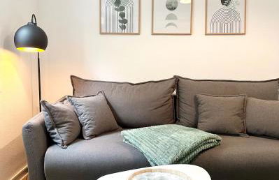 Modernes Apartment mit Queensize-Bett, NETFLIX, Küche, Erdgeschoss, Nähe AMEOS Klinik - Foto 1