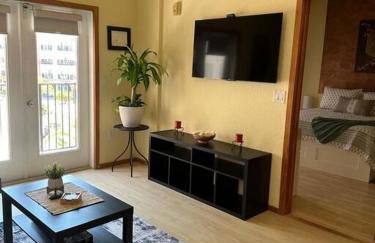 European Style Condo - Photo 23