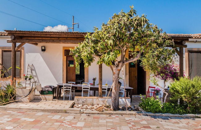 Authentic Sicilian Charm With Pool, Sea View, Parking & Wifi - Foto 68