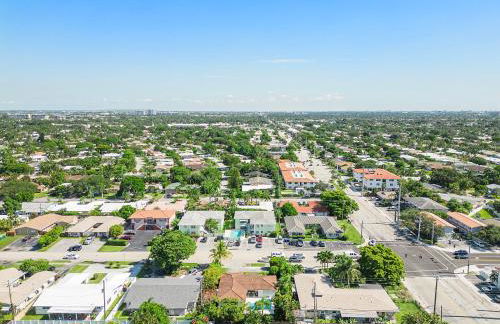 Charming Coral Ridge 2BR 2BA Near Beach plus Pool - Foto 76