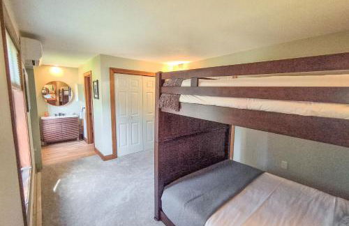 Saltbox 12F - Photo 18