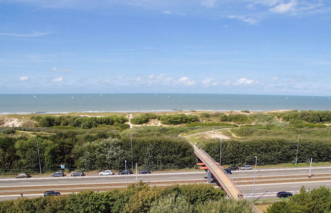 Modern Holiday Home, Near the Sea - Photo 16