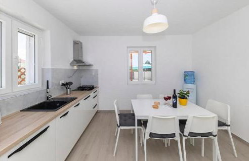 3 Bedroom Nice Home In Nin - Foto 10