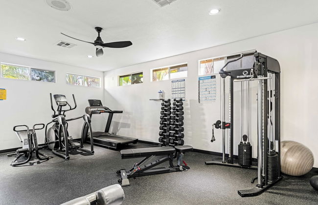 Walk to Beach Pool, Hot Tub, Private Patio, Parking Seabreeze Retreat - Foto 36