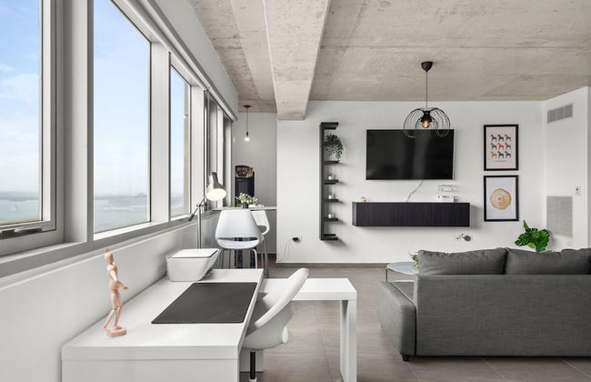 Otium Rentals Vacation Rental w Relaxing View - Photo 9