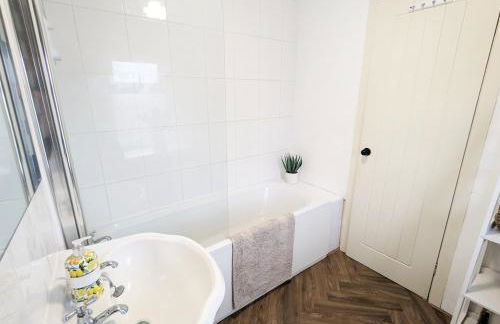 Beautiful Waterfall Cottage with Countryside Walks - Foto 2