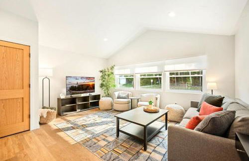 New Baileys Harbor Home, 1 block DT with Huge Yard - Foto 18