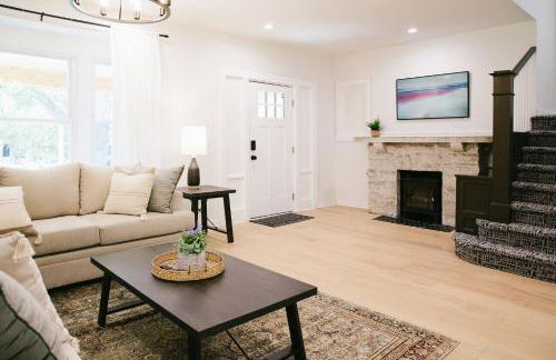 Newly Renovated! Beautiful home with game room. - Foto 50