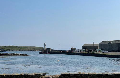 Lovely apartment overlooking the harbour and bay - Photo 16