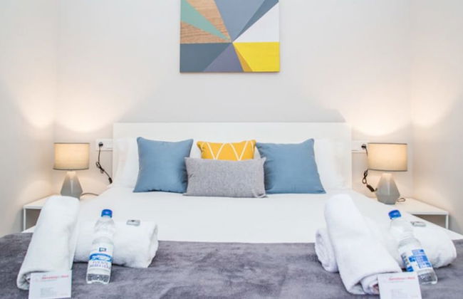 BarcelonaForRent Urban Town Suites - Photo 9