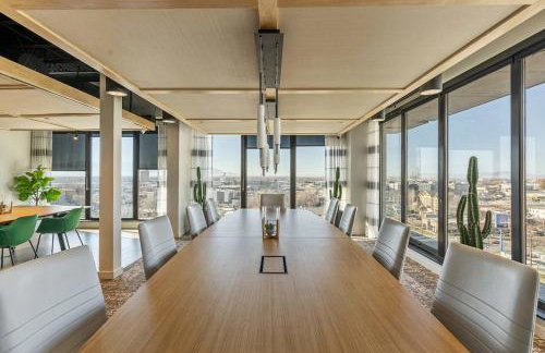 High Rise 11th Floor City Views Free Pkg Gym - Foto 30