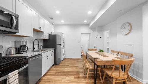 Central Lawrenceville 1B Bright and Stylish 2 Bedroom Apartment with Free Street Parking - Foto 5