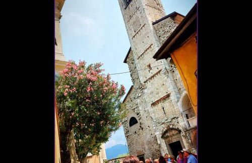 Iseo Portelle Holiday da Barbara - private parking & bike storage - Foto 29