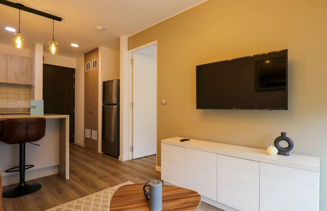 w Radiant 1BR With Modern Balcony in San Isidro - Foto 9