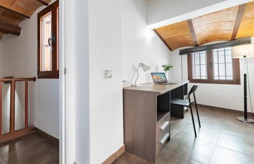 TGN-PentHouse-Duplex-Historical-5pax-Beach-WIFI-AC 20 - Foto 40