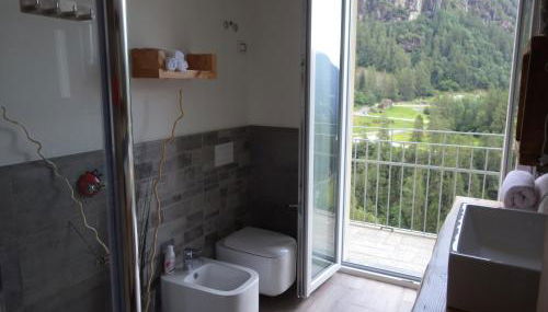 AltaValle Holiday Home, bilocale LIME e monolocale PINK - Foto 3