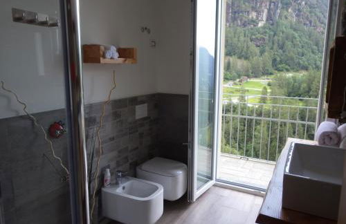 AltaValle Holiday Home, bilocale LIME e monolocale PINK - Foto 3