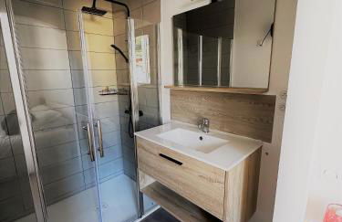 3 pièces spacieux plein centre, parking,clim, terrasse, jardin - Foto 6