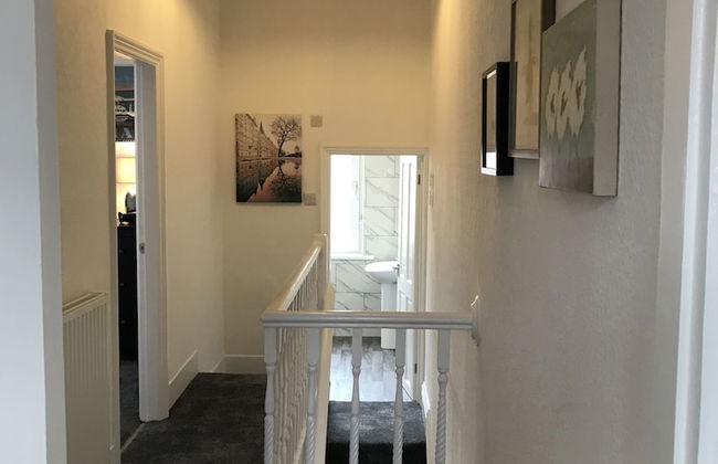 Bright Spacious 3-bed With Office & Patio, Preston - Foto 42