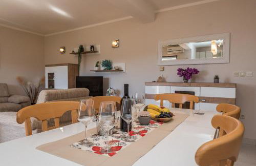 Stedi Apartment - Photo 5