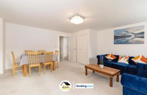 Duckett house, 3 Bedroom Detached House By B and R Serviced Accommodation Amesbury With Free Parking - Foto 3