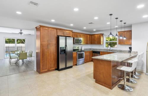 Villa Luxe 4BD 3BR Spacious Villa Heated Pool - Foto 10