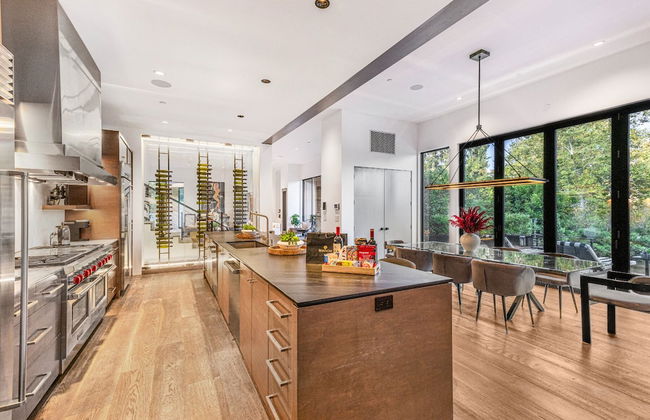 Beverly Glen Hillside Haven - Photo 9