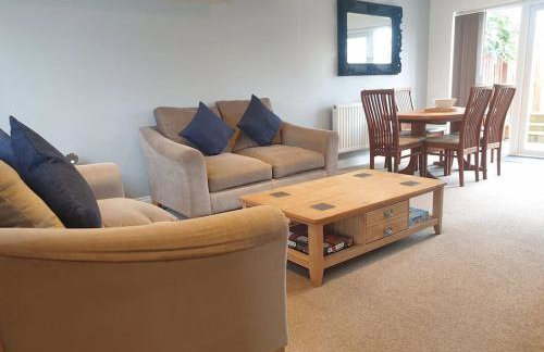 Coates Road-Spacious 4 bed home-near RD&E-parking - Foto 8