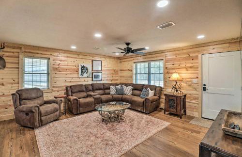 Greers Ferry Home on 40 Acres quarter Mi to Lake! - Photo 4