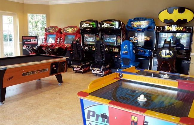 301 - Super Clean & Beautiful. Pools, Gym, Lake - Foto 23