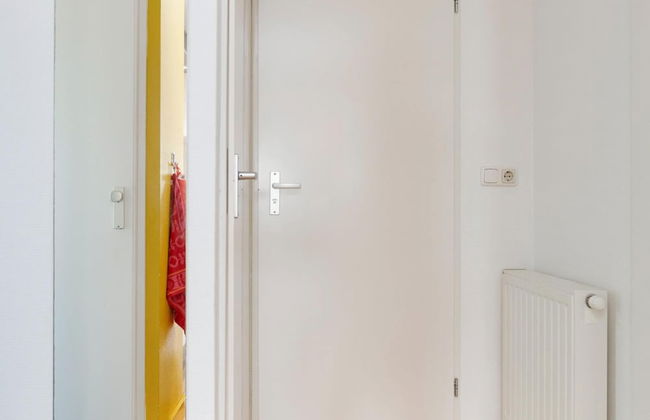 Light and Quiet Chalet With Beautiful Terrace Near Historic Goedereede - Foto 13