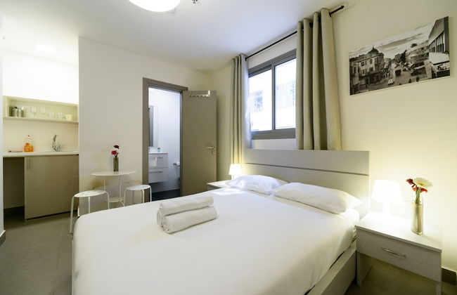 Dizengoff Inn - Foto 42