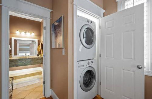 Grand Home on 10 Acres in Surf City w/Private Pond! - Foto 20