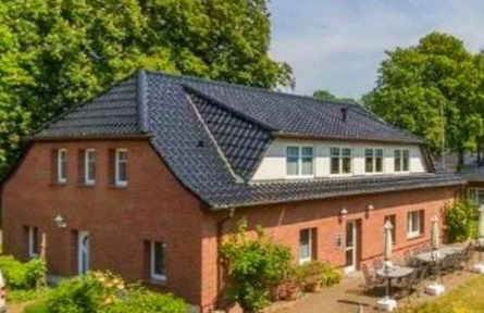 Ferienhaus BODDEN- vis-a-vis Hiddensee für bis zu 15 Gäste in 7 Appartements - Foto 1
