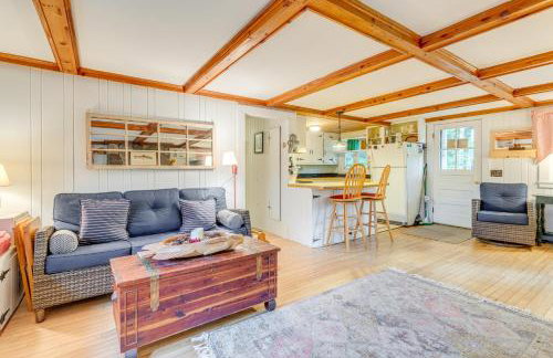 Idyllic Lakefront Cottage Near Mount Sunapee - Foto 6