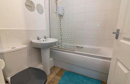 Modern flat in Eastwood Town centre - Foto 10