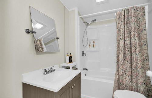 A-Frame Charmer in Town, Newly Renovated - Foto 41