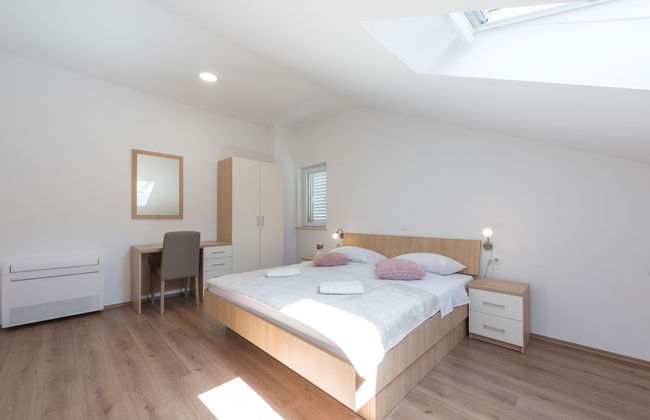 Apartments Rilovic, City and Sea view apartments - Foto 16