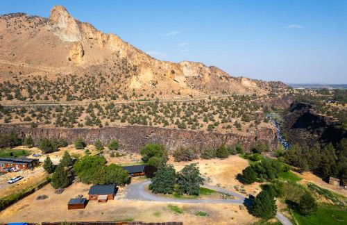 Steps from Smith Rock in Prime Location - Foto 13