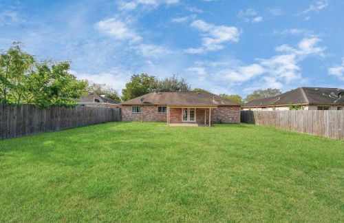 Cozy 3BR Retreat Near NASA and Hobby Airport - Foto 33