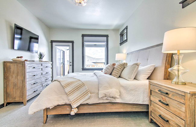 Modern Bozeman Family Townhome with Hot Tub! - Foto 17