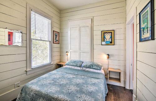 Walk to Beach! Group-Friendly Galveston Hideaway - Foto 21