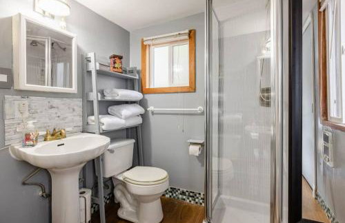 Tiny House with private Hot Tub near Seattle - Foto 20