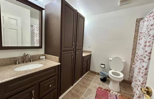 12 guests. W/ Ping pong, Air hockey, Volleyball! - Foto 5